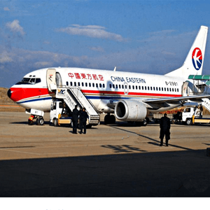 信阳明港机场托运航空快运业稳步发展的原因是什么？
